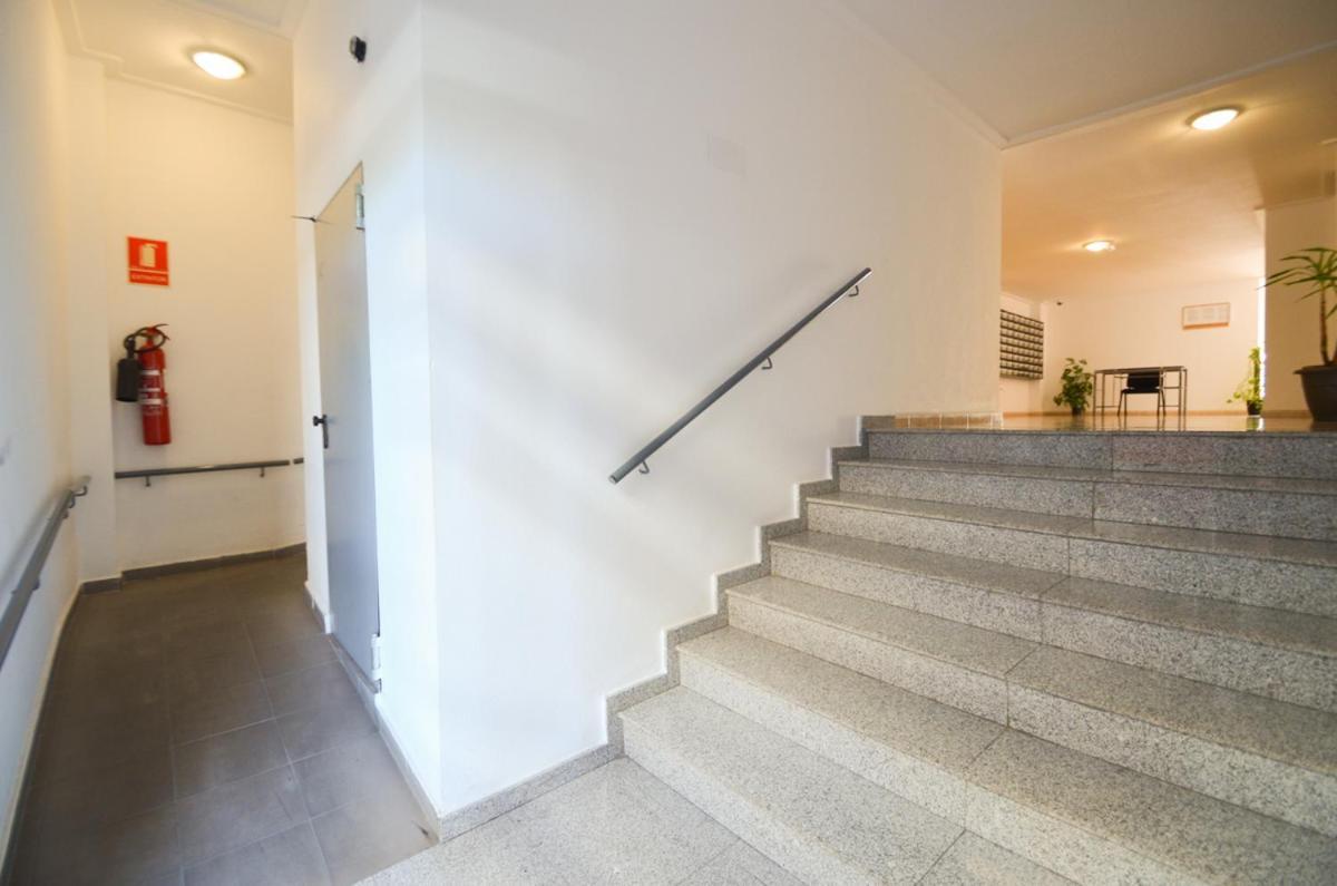 Schoene Wohnung Mit Pool , Wi-Fi Und Privat Garage Torrevieja Exterior photo